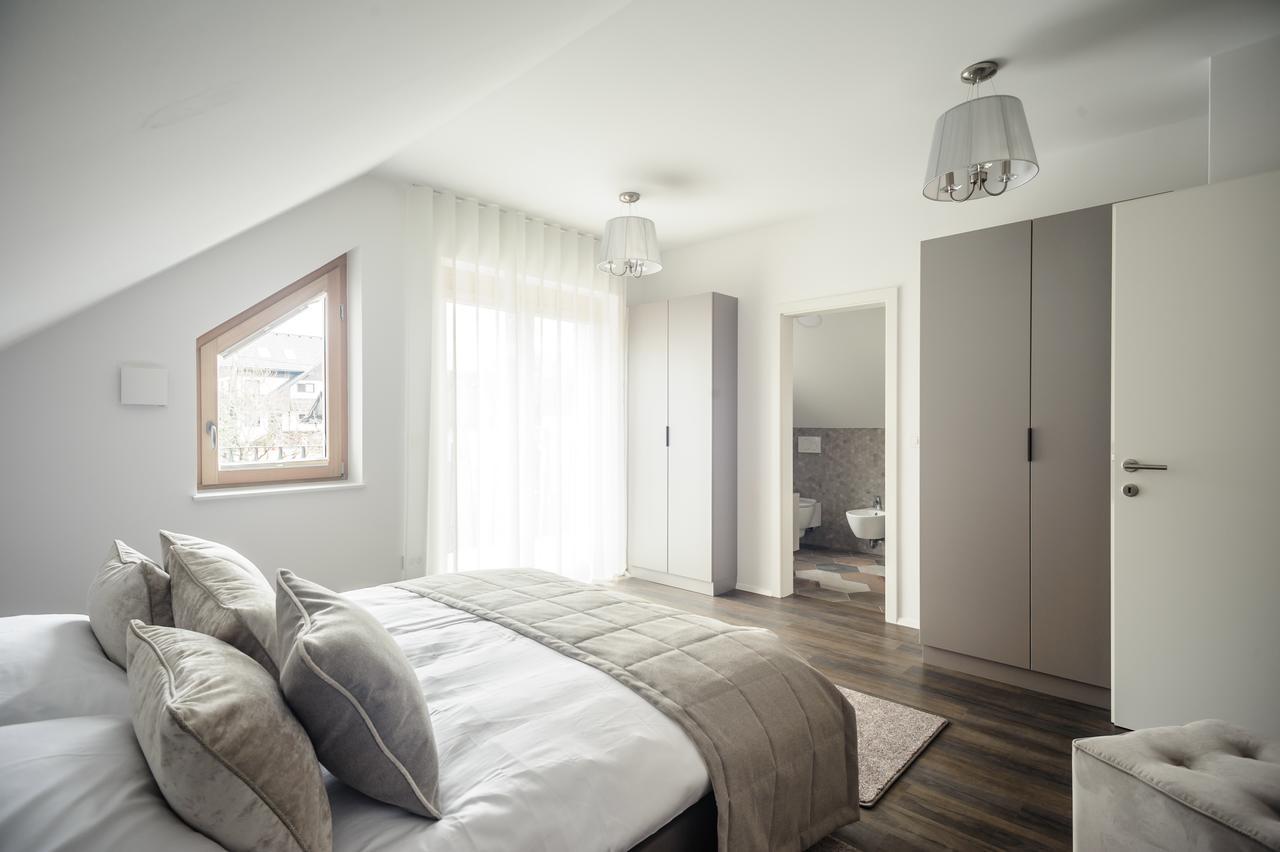 Apartments Villa Tatiana Bled Bagian luar foto