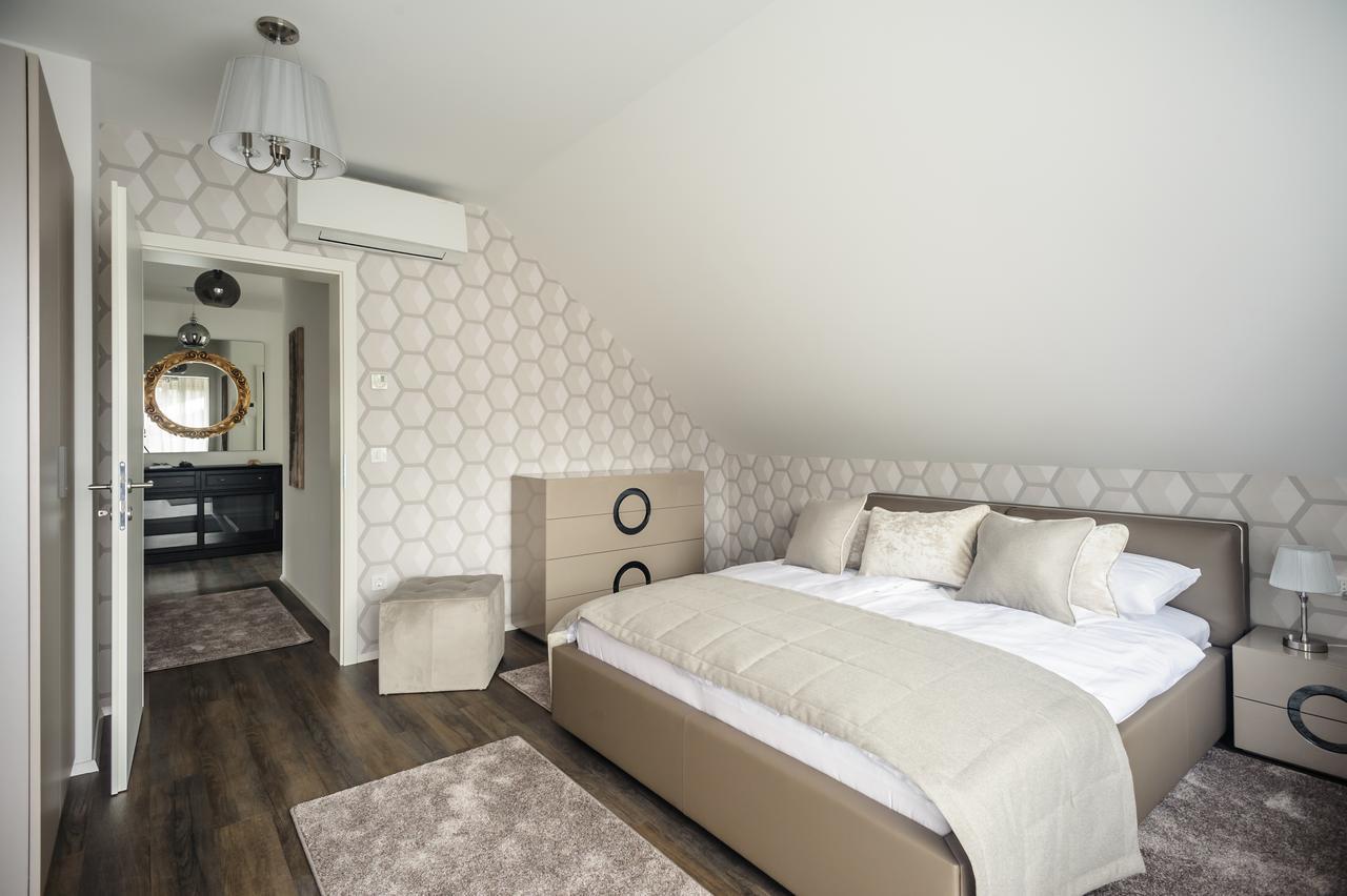 Apartments Villa Tatiana Bled Bagian luar foto