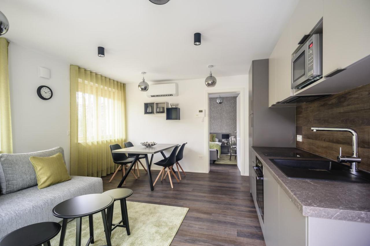 Apartments Villa Tatiana Bled Bagian luar foto