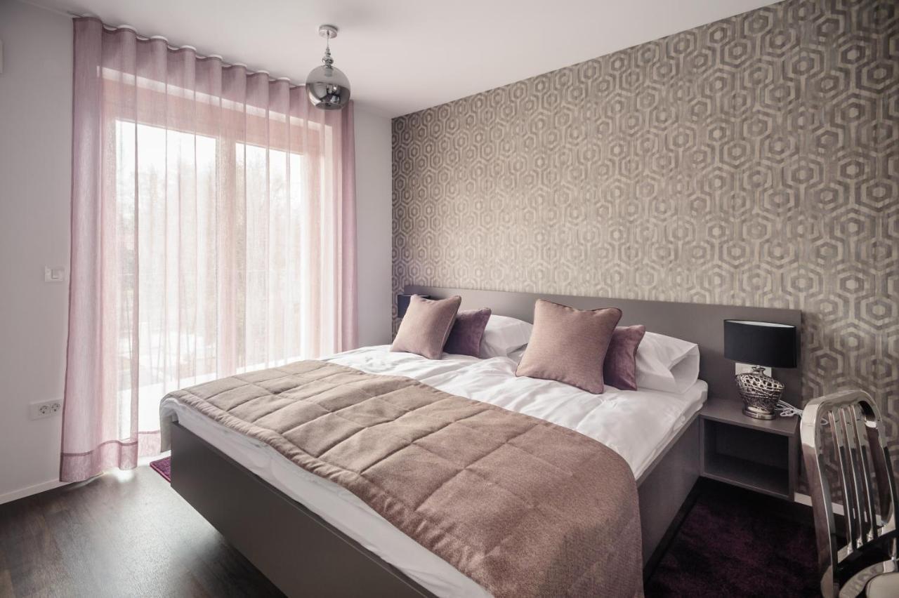 Apartments Villa Tatiana Bled Bagian luar foto